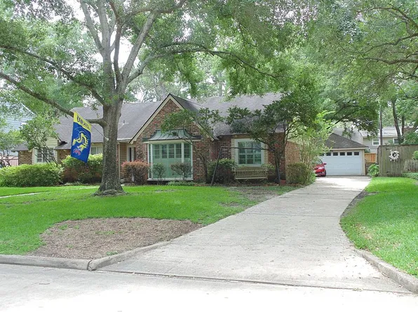 14355 Kellywood Ln, Houston, TX 77079