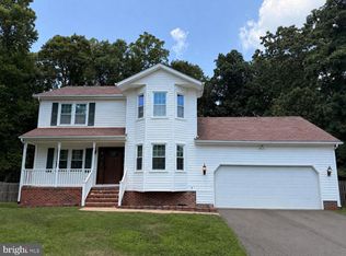 5207 Calvert Ct, Fredericksburg, VA 22407