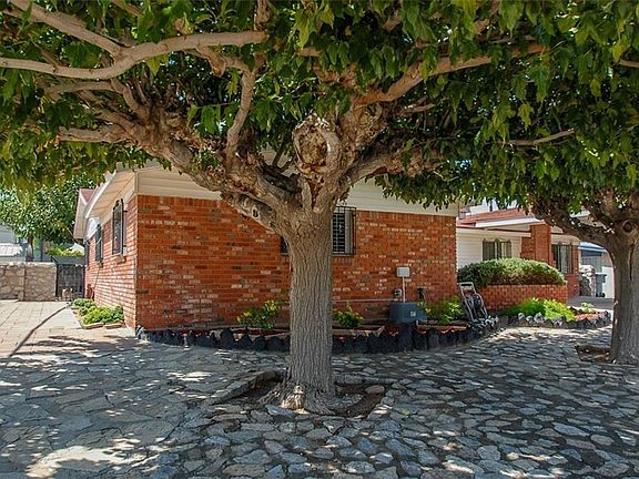 5th image of 8004 Morley Dr