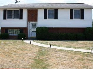 261 Vista Dr, Apollo, PA