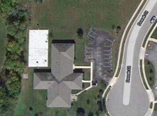 320 Dvorak Ct, Stoughton, WI 53589