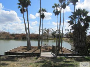 181 N Valencia Dr, Los Fresnos, TX 78566