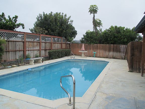 2nd image of 3023 Luna Ave
