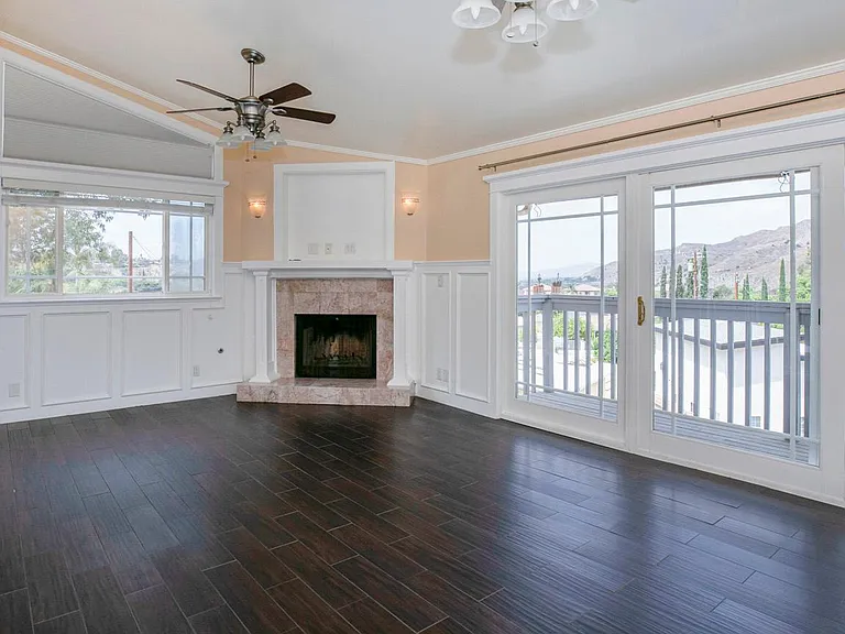 11029 Eldora Ave — Photo 30