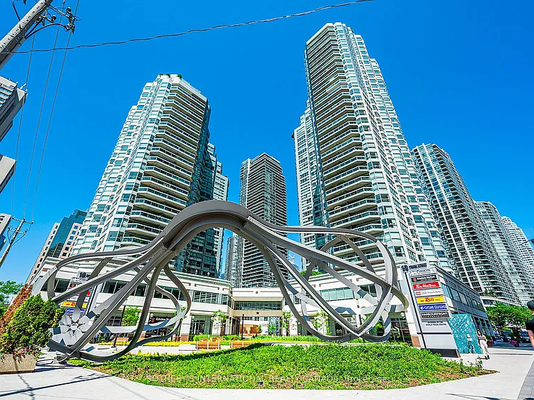 10 Yonge St #1012 — Photo 1
