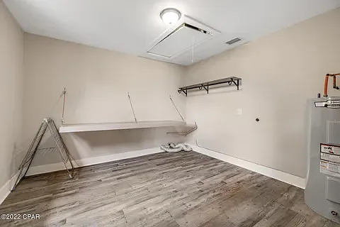 4 bed, 3553 sqft, $3,100 — Photo 2
