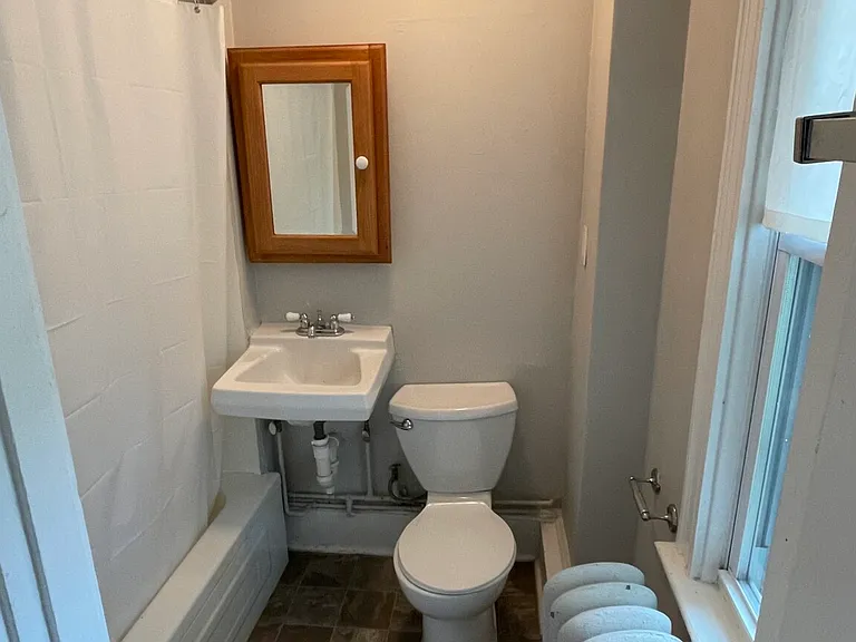 196 Fairmount Ave #6 — Photo 2
