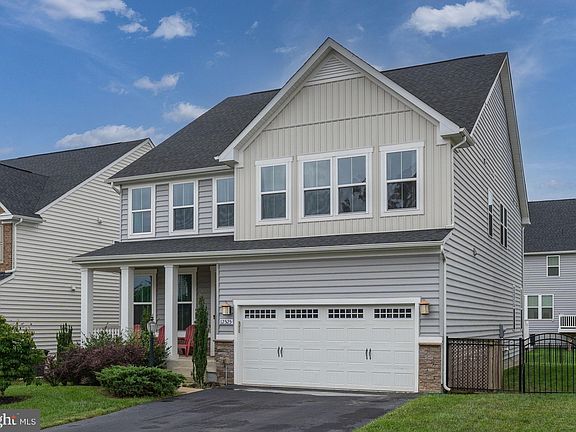4th image of 12525 Southington Dr