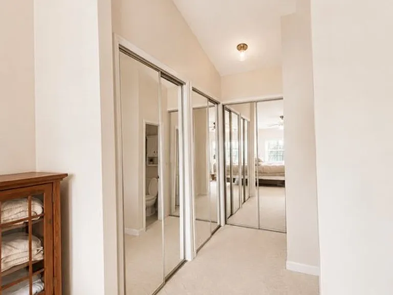 401 Harbour Point #302 — Photo 6