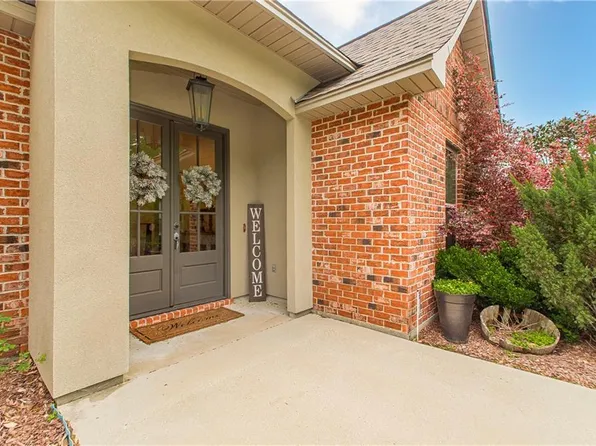 40260 Crestwood Ln, Ponchatoula, LA 70454
