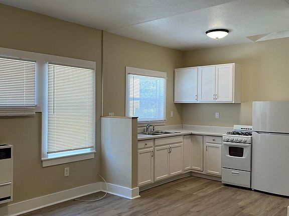 2nd image of 626 W 7th St #2