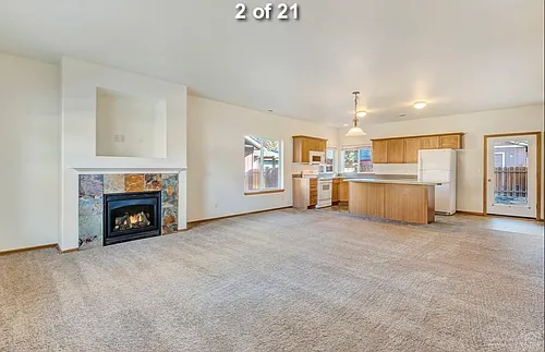61190 Larkspur Loop Photo 1