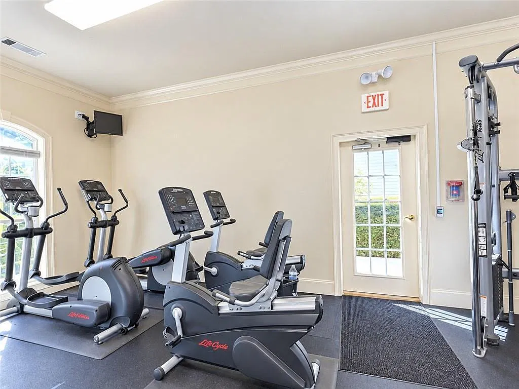 2 bed, 2.5 bath, 1408 sqft, $1,850 — Photo 4