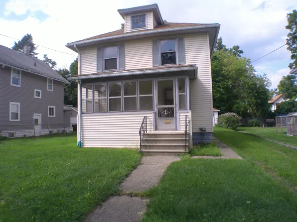 132 Wall St, Jackson, MI 49203
