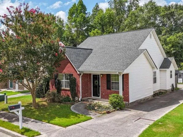 68 Pointe North Dr, Cartersville, GA 30120