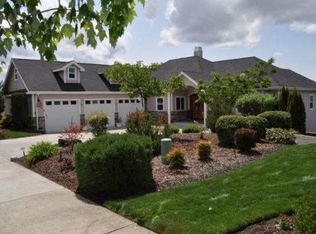 3829 Annettes Way, Medford, OR 97504