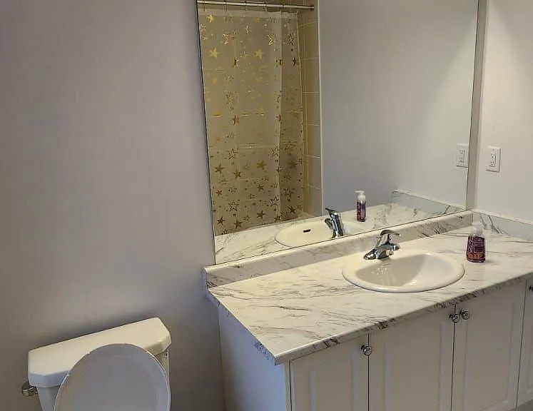373 Russell St — Photo 28