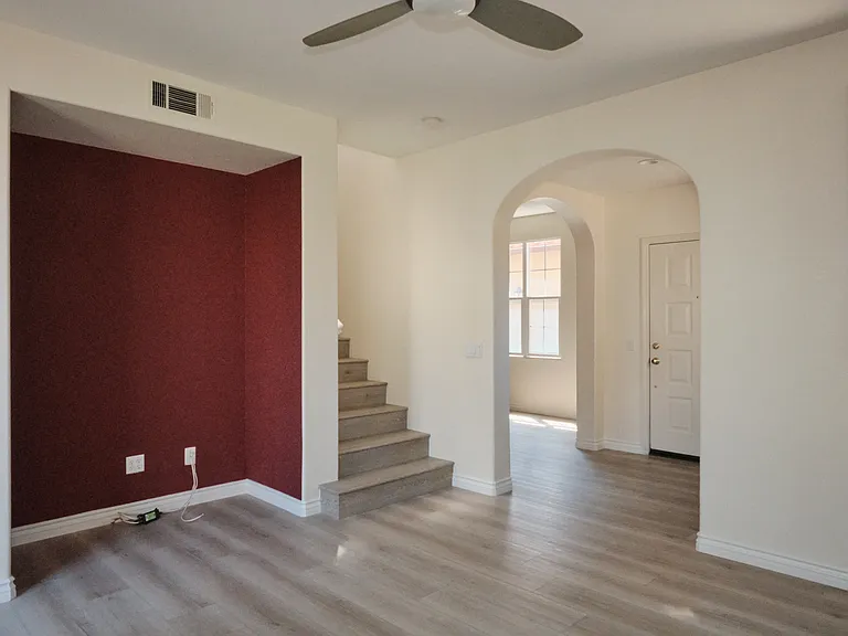 74 Alevera St — Photo 4