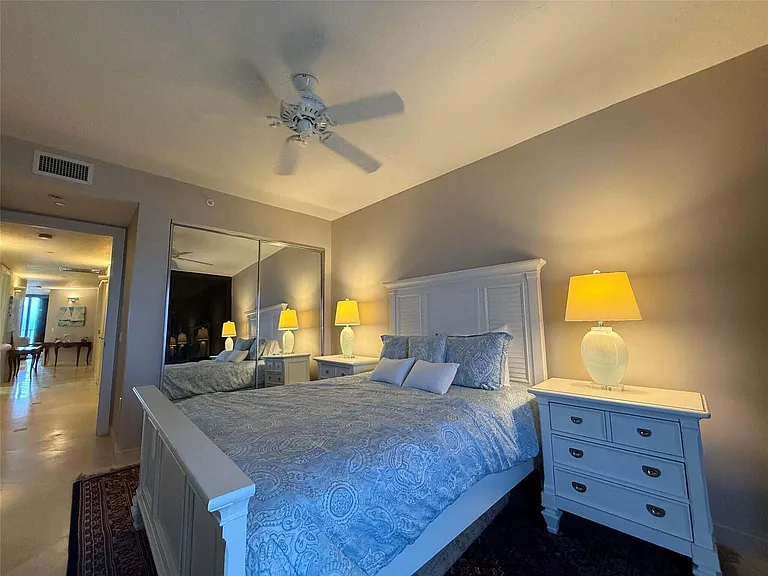 800 Ocean Dr #1104 — Photo 28