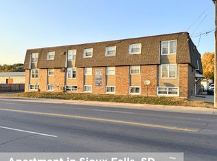 Sioux Falls 18-Unit (Rice Street Apartments), Sioux Falls, SD 57103