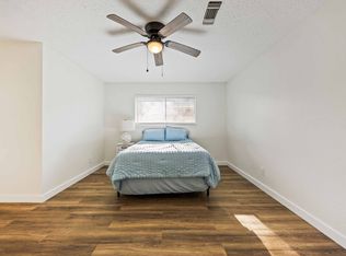 12418 A Bar Dr, Santa Fe, TX 77510