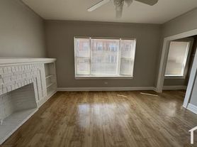 6033 S Normal Blvd, Chicago, IL