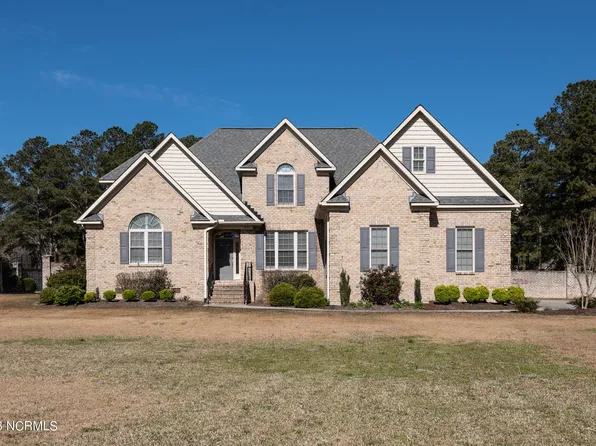 3841 Dixie Ridge Lane, Grimesland, NC 27837