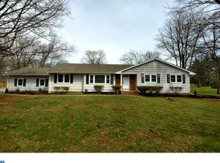 26 Whispering Ln, Belle Mead, NJ 08502