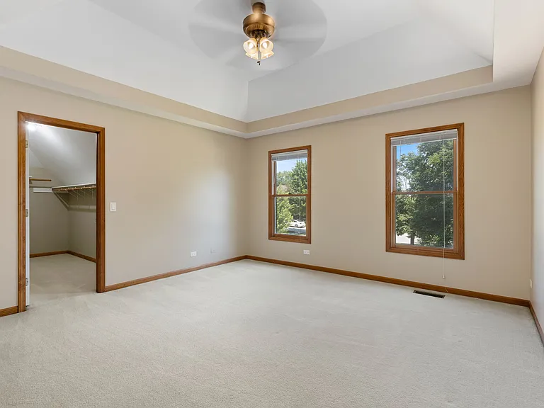 1018 Stockton Ct — Photo 37