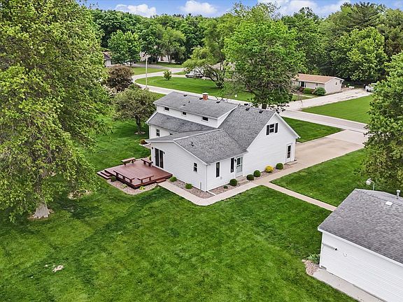 3rd image of 137 Chippewa Dr