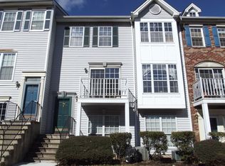 166 Sapphire Ln #559, Franklin Park, NJ 08823