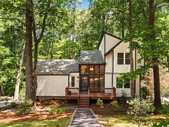 3465 Shawnee Trl SE, Smyrna, GA 30080