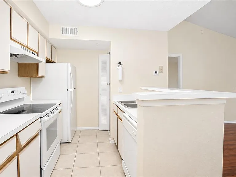 2208 Antigua Pl #932 — Photo 6