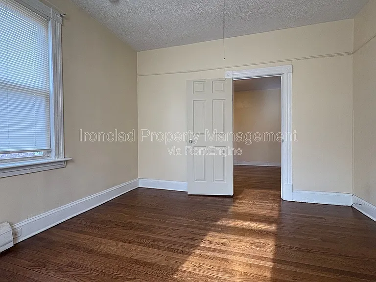 36 Walnut St #2 — Photo 14
