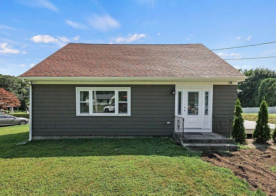 728 Stafford Rd, Tiverton, RI 02878 Zillow