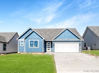 3518 N 37th Pl, Broken Arrow, OK 74014