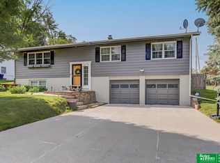 10311 Ohio St, Omaha, NE 68134