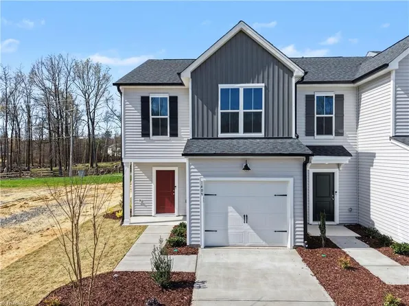 1409 Allegheny River St, Greensboro, NC 27405