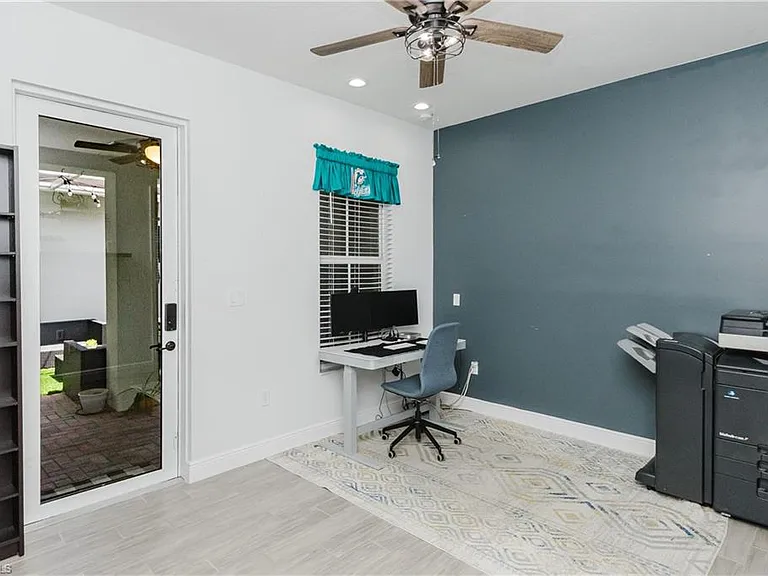 4870 Frattina St — Photo 22