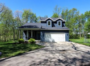 10110 Hidden Meadow Dr, Middleville, MI 49333