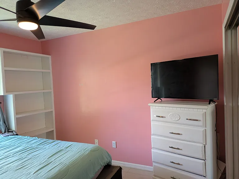 151 SW Glenwood Dr — Photo 6