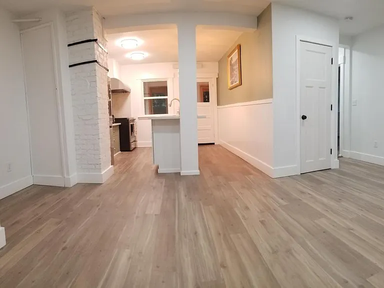 4523 SW Stevens St #A — Photo 17