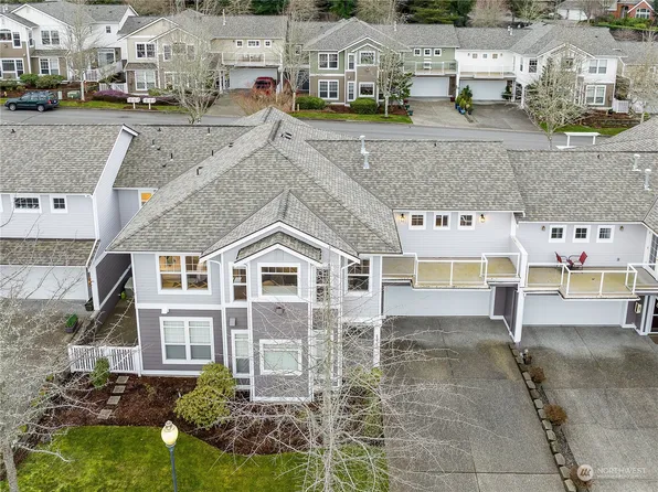 22516 SE 45th Street, Issaquah, WA 98029