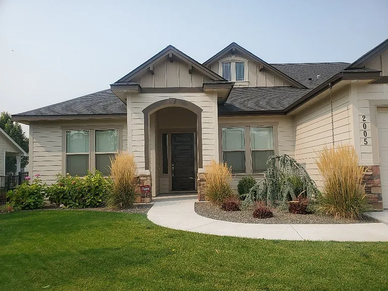 2005 N Azurite Dr — Photo 1