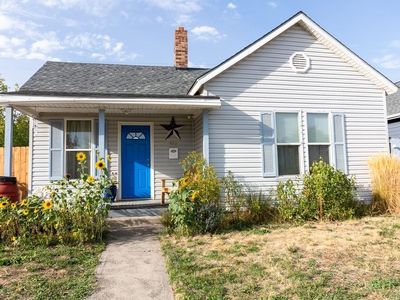 823 E Hoffman Ave, Spokane, WA, 99207