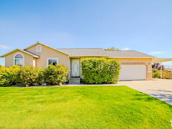 13907 S Kessler Peak Cir, Riverton, UT 84096