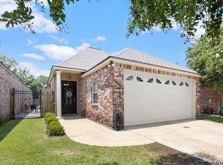 7578 Crepe Myrtle Ln, Denham Springs, LA 70706
