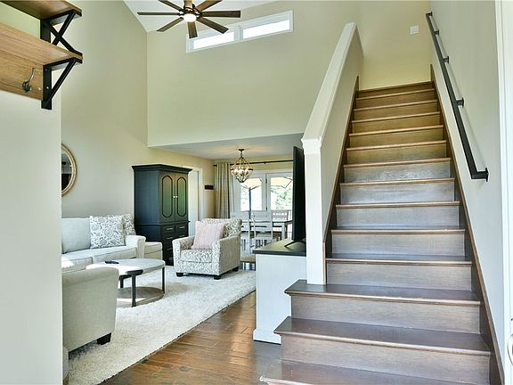 5th image of 3627 Clearview Dr
