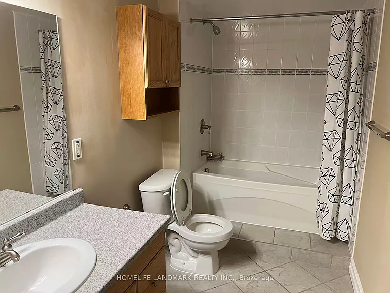 579 Violet St — Photo 29