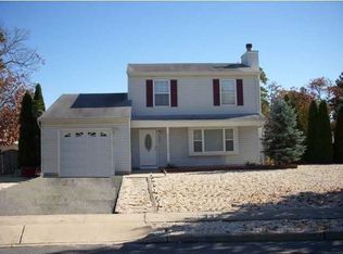 520 Whitehorn Ct, Brick, NJ 08723
